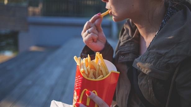 Após surto de coronavírus, McDonald’s fecha 300 restaurantes na China - mundo