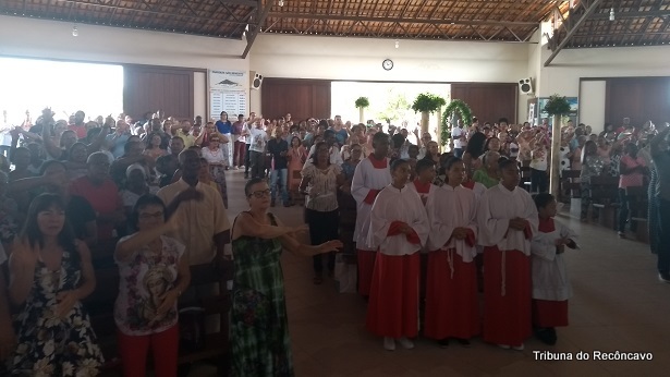 SAJ: Pe. Sérgio preside Missa Festiva de São Benedito com interpretação em Libras - saj, noticias, destaque