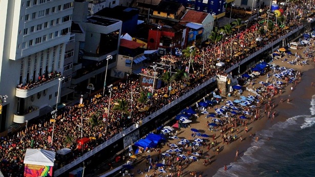 Carnaval: 854 mil turistas visitaram a capital baiana - salvador