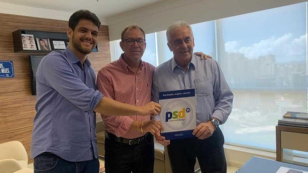 Ituberá: Deputado Rogério Andrade Filho filia pré-candidato a prefeito ao PSD - itubera