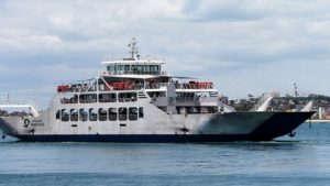 Jovem morre ao pular de ferry-boat que fazia travessia Salvador-Itaparica - itaparica, destaque, bahia