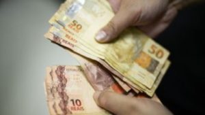 Pagamentos de janeiro do programa de transferência de renda do Governo Federal teve início nesta quarta (18) - brasil
