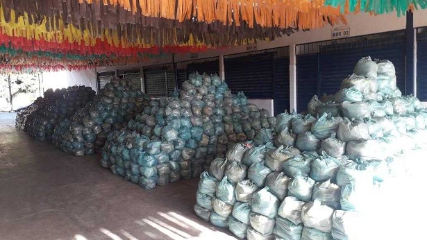 Milagres: Município distribui 40 toneladas de alimentos e antecipa 13º salário - milagres, destaque