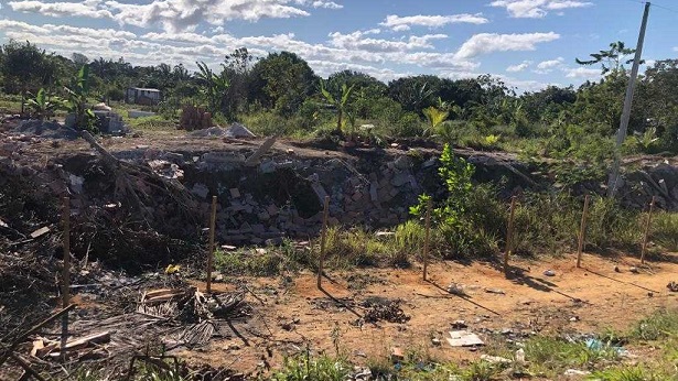 Porto Seguro: Famílias perdem tudo durante reintegração de posse sem ordem judicial - porto-seguro, noticias, destaque, bahia