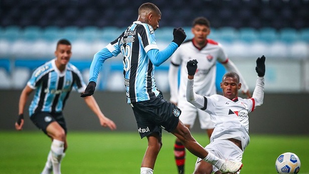 Vitória perde para o Grêmio e é eliminado da Copa do Brasil - esporte