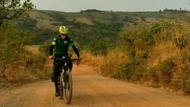 Cientistas pedalam 400 km pela conservação do Cerrado - noticias, esporte, destaque