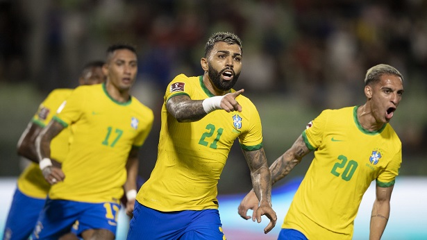 Brasil vira em cima da Venezuela e mantém 100% nas Eliminatórias - esporte