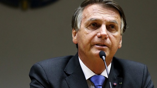 Bolsonaro sanciona projeto que flexibiliza lei de improbidade administrativa - politica