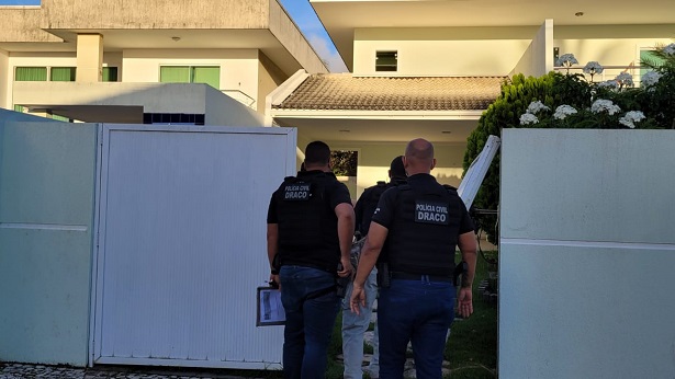 Dois empresários são presos durante Operação Impressão Digital - policia, bahia