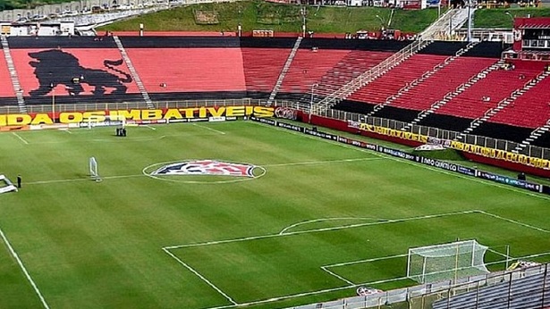 Com surto de Covid-19, Vitória suspende atividades do futebol profissional - esporte