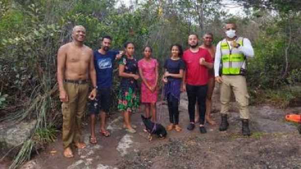 Mucugê: Família é resgatada após ficar ilhada em rio - noticias, mucuge, chapada-diamantina, bahia