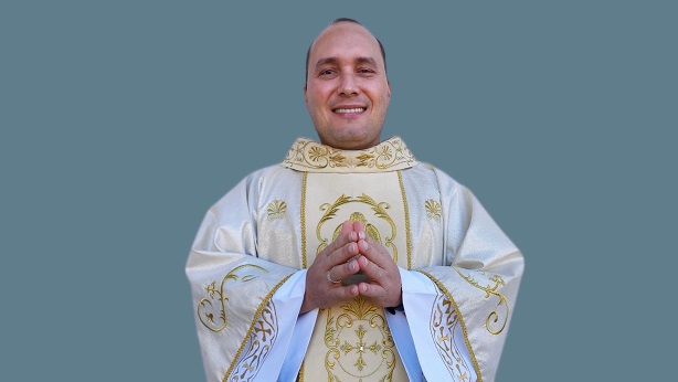 Rafael Jambeiro: Padre Fábio Andrade assume Paróquia Santo Antonio do Argoim como administrador paroquial - rafael-jambeiro, noticias, destaque, catolico