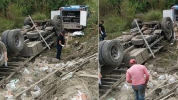 Jequié: Homem de 26 anos morre após caminhão tombar em trecho da BR-330 - jequie, bahia, transito