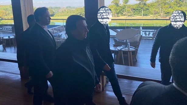 Elon Musk se encontra com o presidente Jair Bolsonaro - politica, mundo