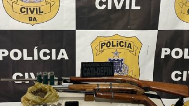 Santa Inês: Polícia prende dupla com drogas, armas e dinheiro; 3° envolvido segue procurado - santa-ines, bahia