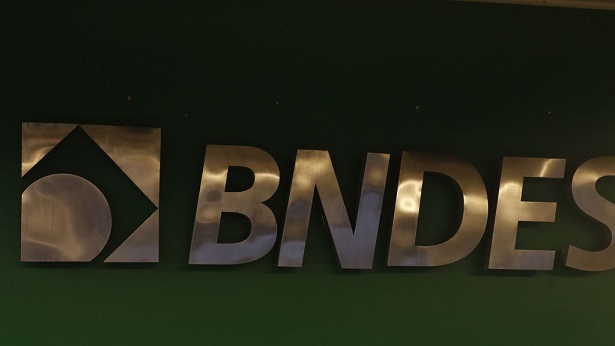 BNDES reabre crédito rural de R$ 1,9 bilhão para programas agropecuários - economia