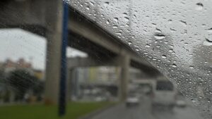 Salvador tem previsão de tempo frio e chuvas fracas no final de semana - bahia