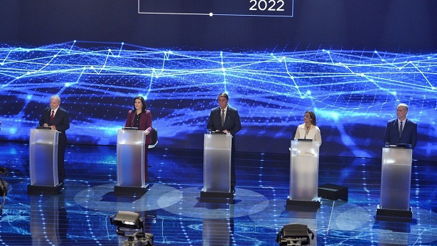 Debate faz Band superar Globo em audiência e alcançar a liderança - politica