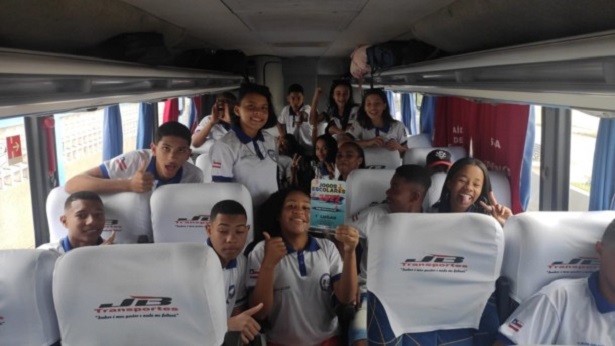 Laje: Escola militar embarca para Salvador para final dos Jogos Estudantis da Rede Pública - noticias, laje