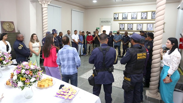 SAJ: Município promove café da manhã em alusão ao Dia do Guarda Civil Municipal - saj, bahia