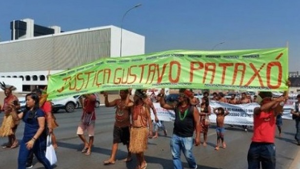 Pataxós da Bahia participam de marcha para denunciar assassinatos de indígenas - noticias, bahia