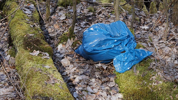 Umburanas: Corpo de bebê é encontrado dentro de saco plástico em terreno baldio - policia, noticias, destaque, bahia