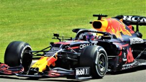 GP da Espanha: Verstappen vence, com duas Mercedes no pódio - esporte