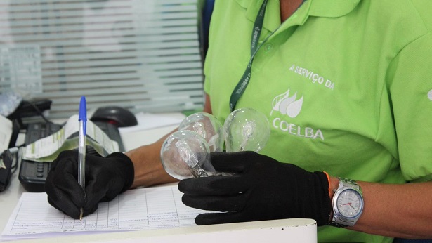 Lauro de Freitas: Coelba realiza ação especial para a negociação de débitos - lauro-de-freitas