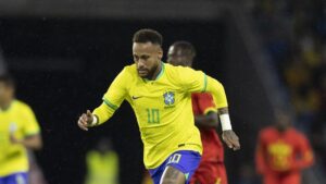 CBF divulga boletim médico de Neymar, Danilo e Alex Sandro - brasil