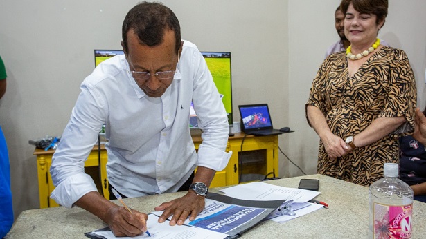 SAJ realiza assinatura de ordem de serviço para construção de nova escola - saj, noticias