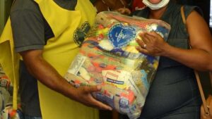 Campanha de Natal da LBV arrecada duas toneladas de alimentos para famílias de SAJ - saj, noticias
