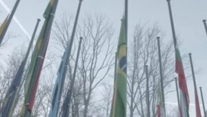 Em homenagem a Pelé, sede da Fifa tem bandeiras a meio-mastro - esporte