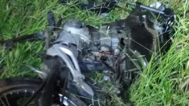 Pé de Serra: Homem morre e duas pessoas ficam feridas após acidente na BR-324 - pe-de-serra