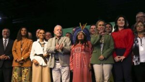Governo Lula retira Brasil de Consenso de Genebra, aliança internacional antiaborto - politica