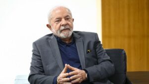 Lula diz que Brasil tem ‘cultura’ de juros altos e volta a criticar Banco Central - politica, economia