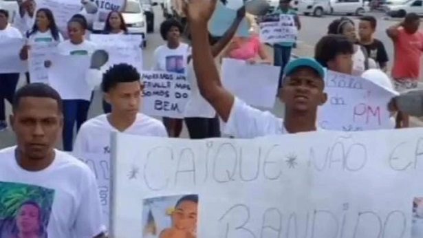SAJ: Familiares de Kaique, morto em ação policial, fazem manifestação - saj, noticias, destaque