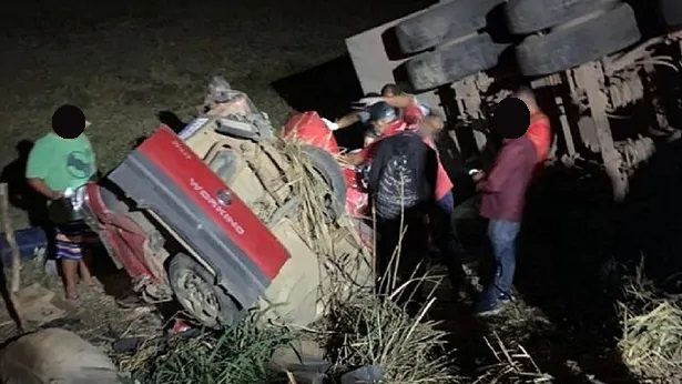 Acidente com carreta mata duas pessoas e fere três no Vale do Jiquiriçá - planaltino, nova-itarana