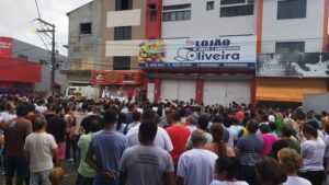 SAJ: Paróquias realizam Caminhada Penitencial até a Feira Livre - saj, noticias, destaque