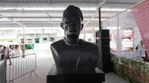 Santo Amaro: Fundador de maior candomblé de rua do Brasil, João de Obá, ganha escultura - santo-amaro, destaque