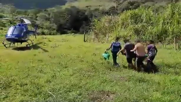 Vale do Pati: Turista sofre acidente durante trilha na Cachoeira da Altina - noticias, chapada-diamantina, bahia