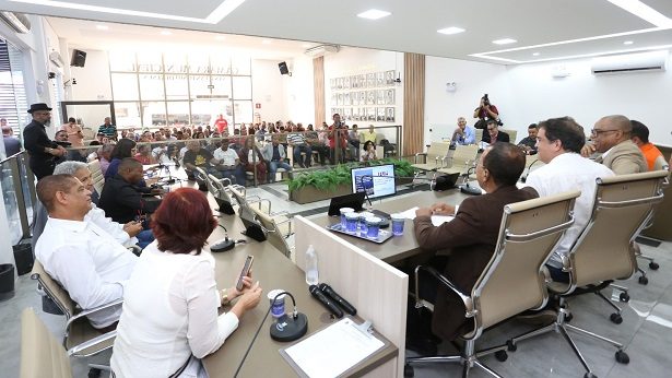 SAJ: Prefeito destaca importância da reabertura do Estaleiro Enseada do Paraguaçu - saj, noticias