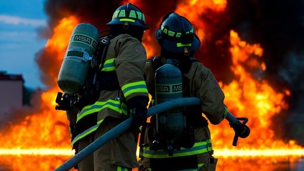 Maragogipe: Residência é destruída por incêndio na Rua Enseada - maragojipe