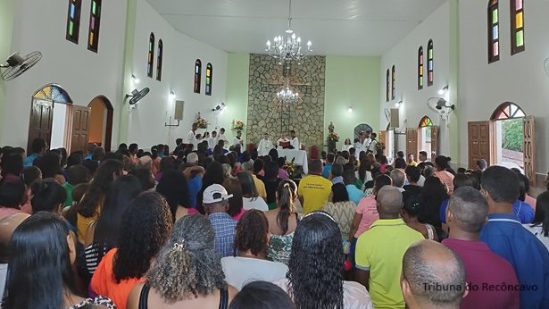 Laje: Missa Solene presidida por Dom Juraci marca a Festa do Agricultor - laje, destaque