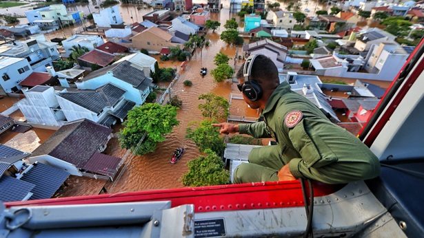 Número de resgatados no Rio Grande do Sul sobe para 46 mil - brasil