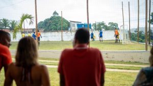 SAJ: Prefeito Genival Deolino prestigia 1ª Copa de Futebol no Centro de Recuperação Aprisco - saj