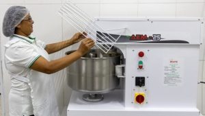 Fátima: Agroindústria de beneficiamento de mandioca transformando realidade dos agricultores - fatima, bahia