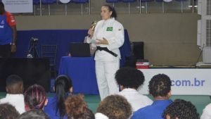 Ex-judoca olímpica Maria Portela realiza aulão para alunos de projetos sociais - noticias, esporte, bahia