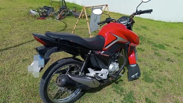 Policiais recuperam moto clonada em Mutuípe - mutuipe, destaque