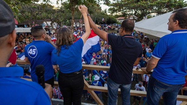 Deolino e Cristina priorizam zona rural em terceiro dia de campanha em Santo Antônio de Jesus - saj