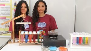 Santa Maria da Vitória: Estudantes do CETEP Bacia do Rio Corrente reciclam materiais para produzir aparelhos usados em laboratórios de ciência - santa-maria-da-vitoria, noticias, bahia